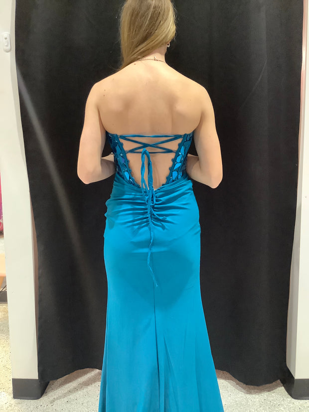 XO Exclusive Prom Dress P4602